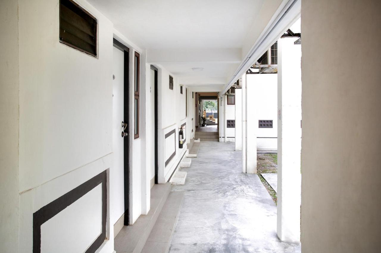 Oyo 104 Pegasus Hotel Singapore Exterior photo